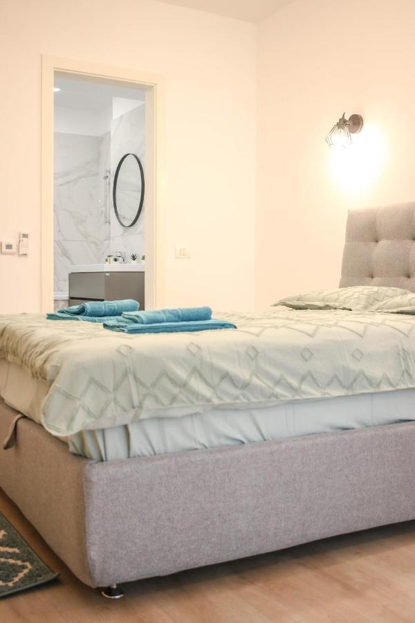 The Next Door Apartaments Βουκουρέστι Εξωτερικό φωτογραφία